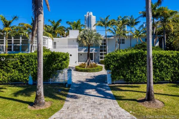 6301 Pinetree Dr, Miami Beach, Florida 33141, image 2