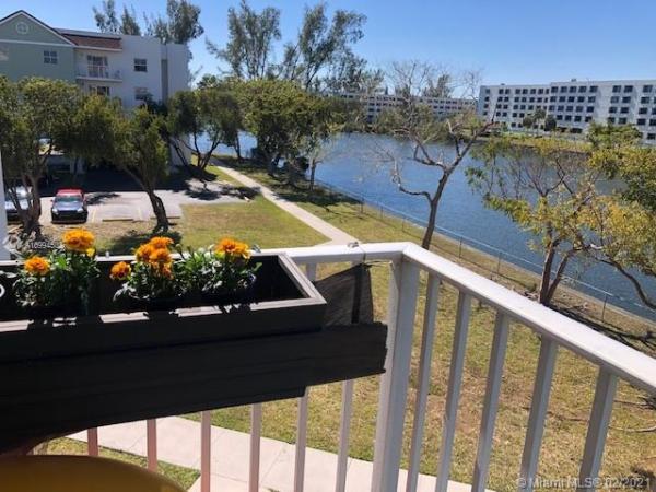 Saga Bay Gardens, 8260 SW 210th St #210, Cutler Bay, Florida 33189, image 2