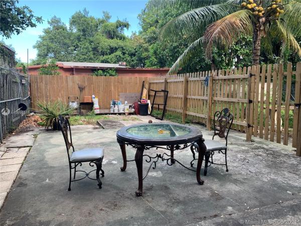 Allapattah Highlands, 2501 NW 22nd Ave, Miami, Florida 33142, image 2
