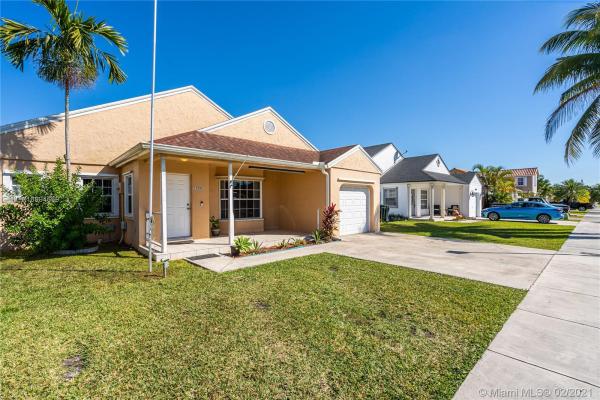 American Homes, 15591 SW 143rd Ave, Richmond West, Florida 33177, image 2