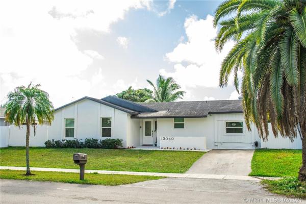 Meadow Wood Manor, 13040 SW 259th St, Princeton, Florida 33032, image 2
