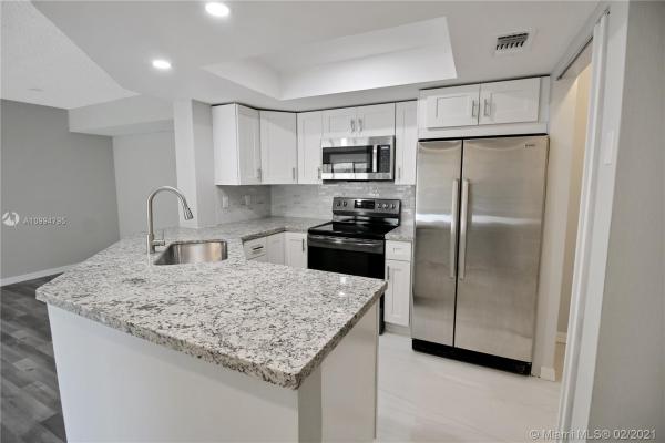 Visconti, 9222 W Atlantic Blvd #1326, Coral Springs, Florida 33071, image 2