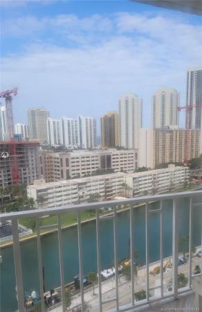 Arlen House Central, 300 Bayview Dr #1605, Sunny Isles Beach, Florida 33160, image 2