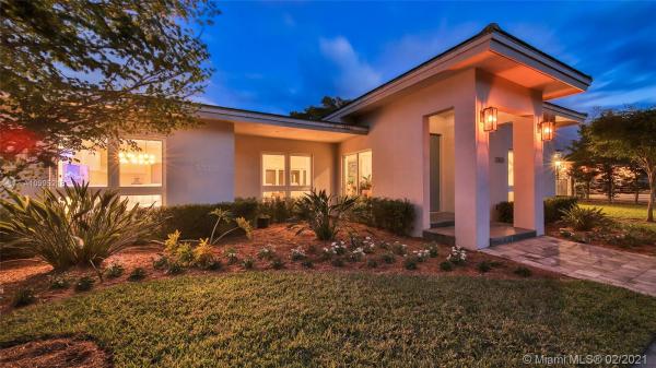Sexton, 12825 SW 62nd Ave, Pinecrest, Florida 33156, image 2
