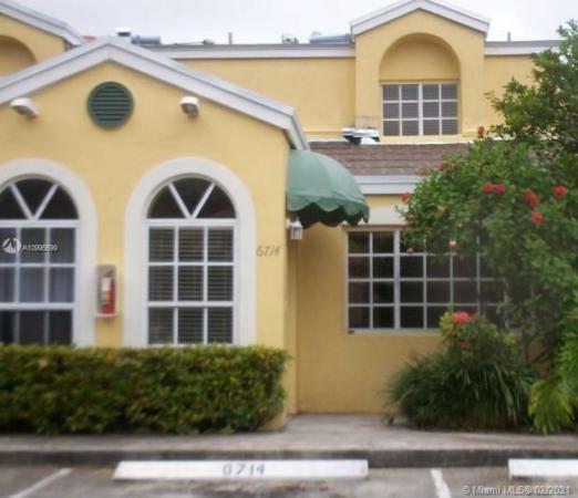 Fountain Park, 6714 NW 166th Ter #303, Miami Lakes, Florida 33014, image 2