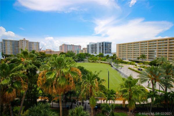 Marbella Tower, 200 178th Dr #610, Sunny Isles Beach, Florida 33160, image 2