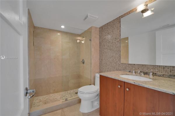 South Pointe Towers, 400 S Pointe Dr #409, Miami Beach, Florida 33139, image 2