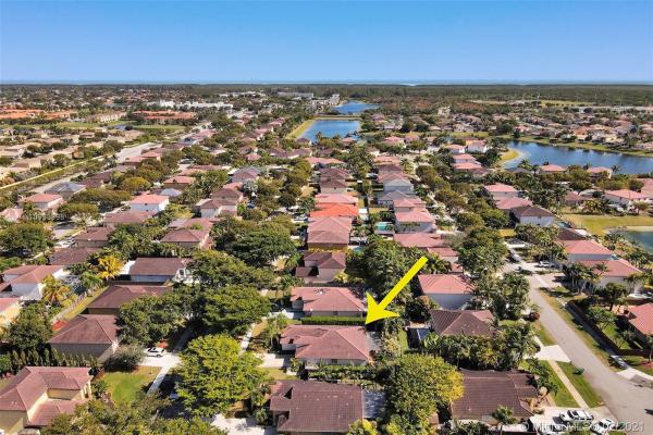 Monterey Lakes, 9024 SW 212th Ln, Cutler Bay, Florida 33189, image 2