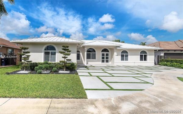 Amore, 3742 SW 133rd Ct, Tamiami, Florida 33175, image 2
