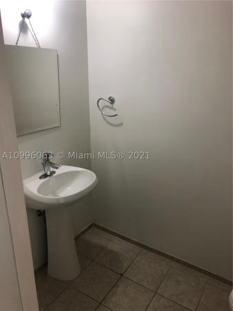 Infinity At Brickell, 60 SW 13th St #2818, Miami, Florida 33130, image 2