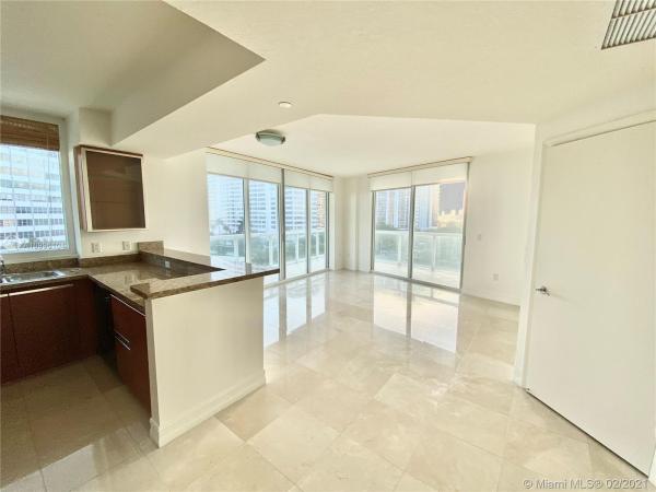 The Grand Venetian, 10 Venetian Way #606, Miami Beach, Florida 33139, image 2