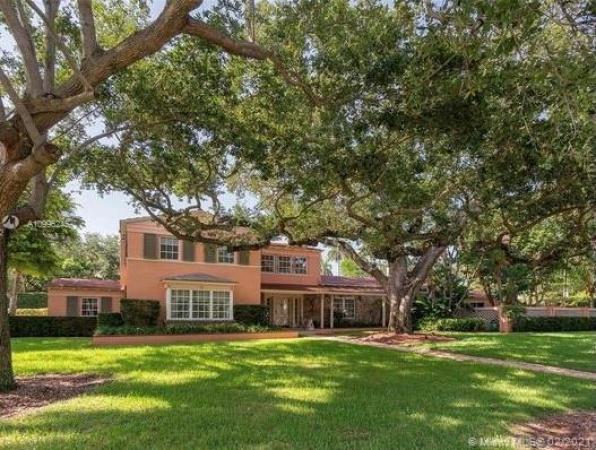 La Gorce Island, 31 La Gorce Cir, Miami Beach, Florida 33141, image 2