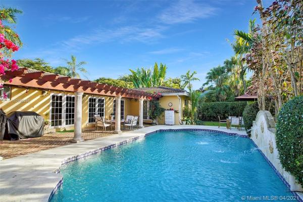 Granada, 2110 Alhambra Cir, Coral Gables, Florida 33134, image 2