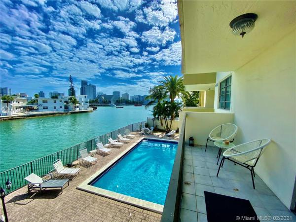 Nautico Bay Club, 6937 Bay Dr #206, Miami Beach, Florida 33141, image 2