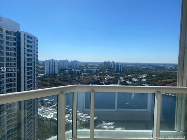 North Tower At The Point, 21205 NE 37th Ave #2703, Aventura, Florida 33180, image 2