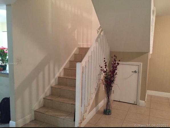 Kasalta Villas, 11115 W Okeechobee Rd #184, Hialeah Gardens, Florida 33018, image 2