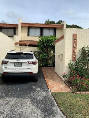 Sunset Kendall Villas, 7667 SW 105th Pl, Kendall, Florida 33173, image 2
