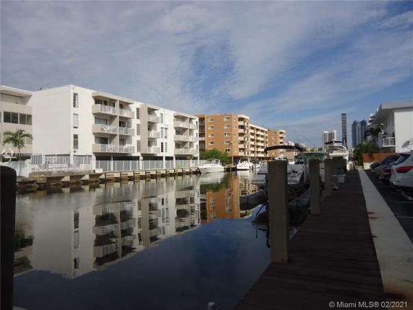 Caribbean House, 3665 NE 167 St #509, North Miami Beach, Florida 33160, image 2