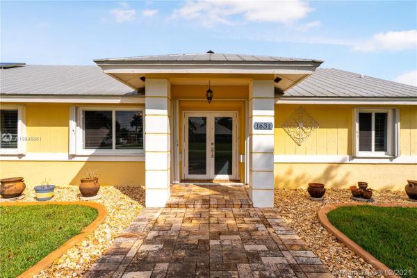 Westbury Estates, 1631 NW 19th St, Homestead, Florida 33030, image 2