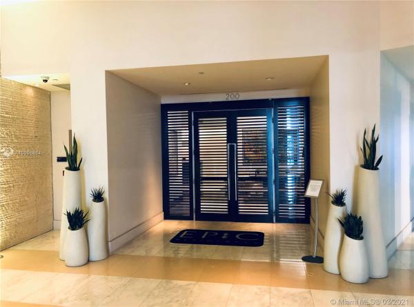 Epic Hotel & Residences, 200 Biscayne Blvd Way #706, Miami, Florida 33131, image 2