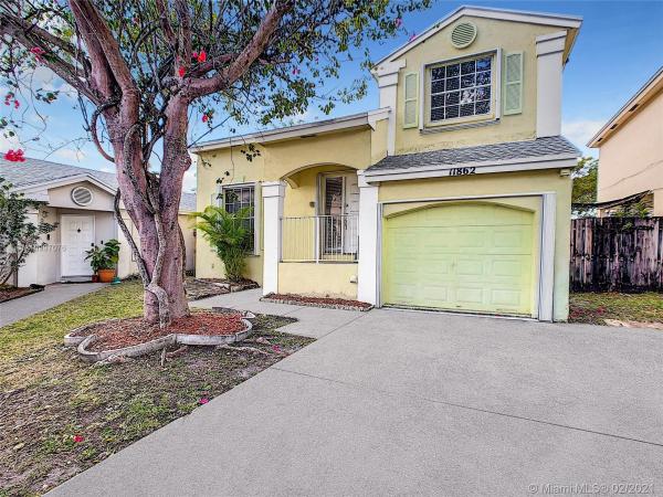 Amaretto, 11862 SW 100th Ter, Kendall, Florida 33186, image 2