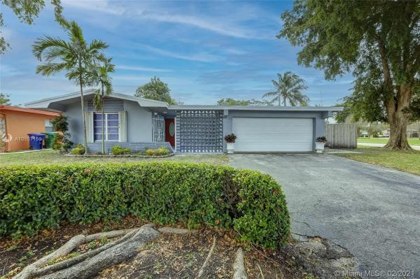 Miramar Isles, 6398 SW 33rd St, Miramar, Florida 33023, image 2