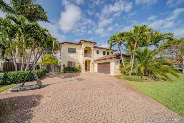 Fava Estates, 7442 SW 125th Ct, Kendale Lakes, Florida 33183, image 2