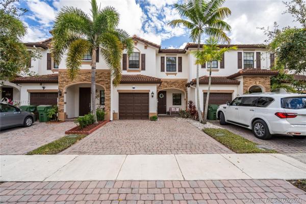 Umbria At The Vineyards, 351 NE 37th Ter 0, Homestead, Florida 33033, image 2