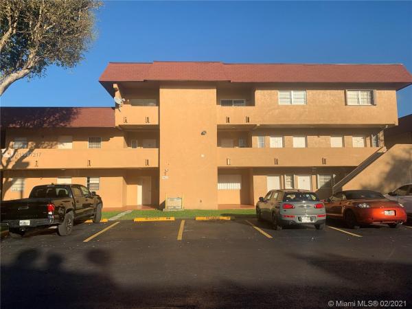 Puerta Del Sol, 9962 SW 88th St #724-7, Kendall, Florida 33176, image 2