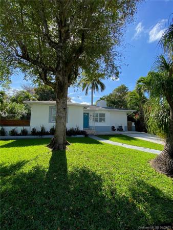 Milledge Heights, 8645 E Dixie Hwy, Miami, Florida 33138, image 2