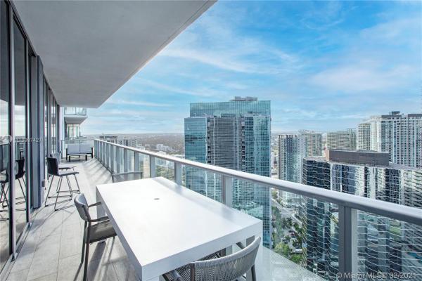Brickell House, 1300 Brickell Bay Dr #4205, Miami, Florida 33131, image 3