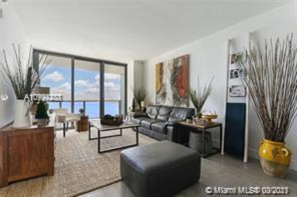 Icon Bay, 460 NE 28th St #3207, Miami, Florida 33137, image 2