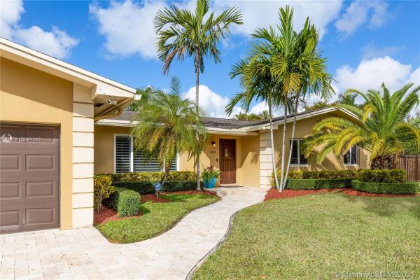 Pine Shore, 11205 SW 134th Ter, Kendall, Florida 33176, image 2