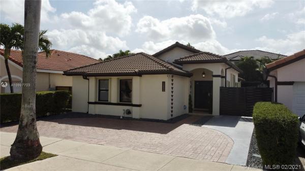 Shoma Homes At Tamiami, 12924 NW 8th Ln, Tamiami, Florida 33182, image 2