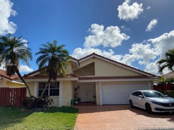 Angelica Gardens At Lakes Of Avalon, 8340 NW 188th St, Hialeah, Florida 33015, image 2