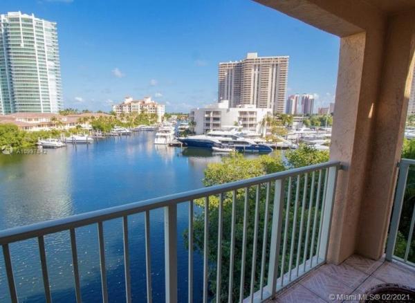 The Yacht Club At Aventura, Aventura, Florida 33180, image 2
