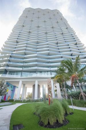 Icon Bay, 460 NE 28th St #2502, Miami, Florida 33137, image 2