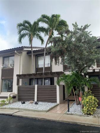 Lakeview Townhomes, 2731 NE 164th St #79, North Miami Beach, Florida 33160, image 2