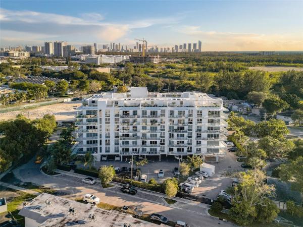The Highlands, 13800 Highland Dr #504, North Miami Beach, Florida 33181, image 1