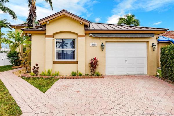 Shoma Homes At Tamiami, 13159 NW 10th Ln, Tamiami, Florida 33182, image 2