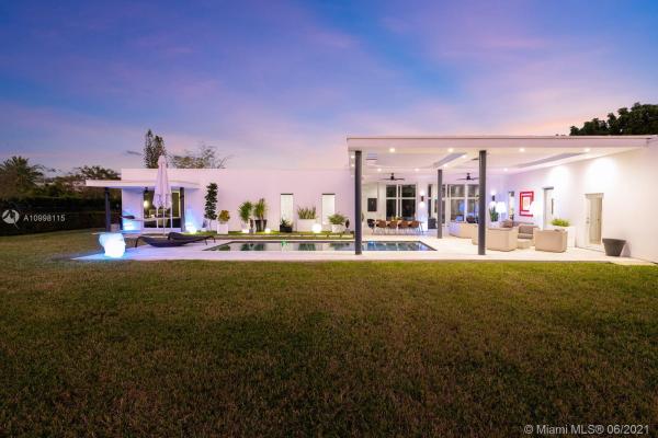 Miller Drive Estates, 6990 SW 102nd Ave, Sunset, Florida 33173, image 2