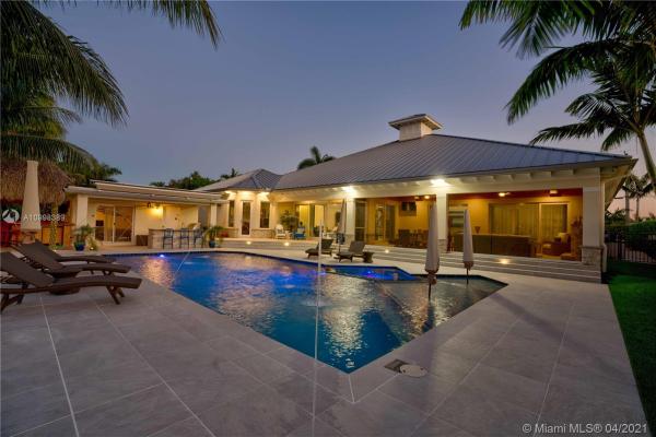 Maheu Estates, 2385 Edgewater Dr, Palm Beach Gardens, Florida 33410, image 2