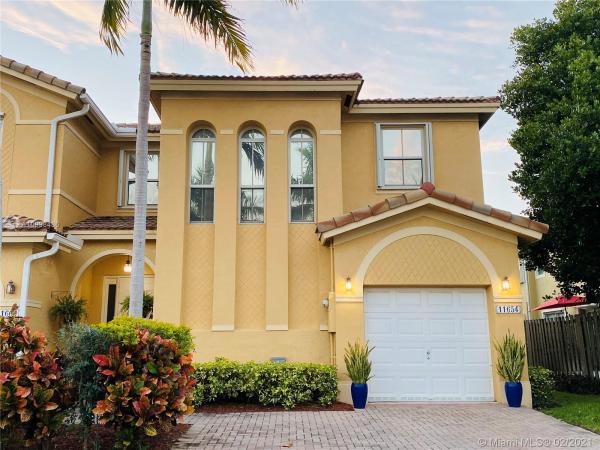 Kendall Breeze West, 11654 SW 137th Path, The Hammocks, Florida 33186, image 2