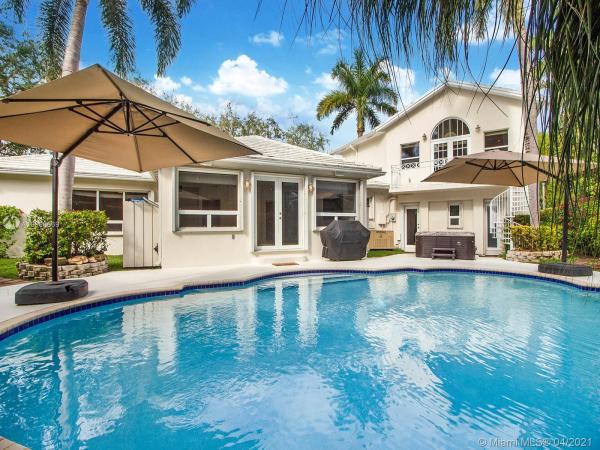 Natoma Manors, 2705 Hilola St, Miami, Florida 33133, image 2