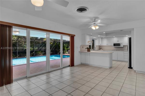 Moon Gate, 14303 SW 80th Ave, Palmetto Bay, Florida 33158, image 3