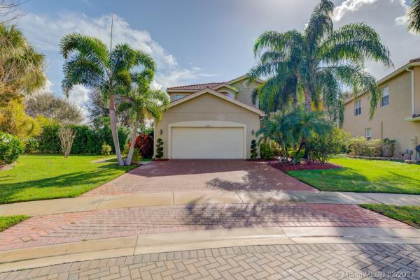 Greystone, 7832 Red Mahogany Rd, Boynton Beach, Florida 33437, image 2