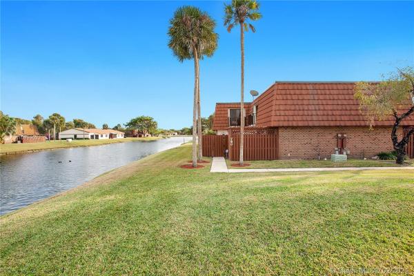 Village At Lake Pine, 780 SW 120th Way, Davie, Florida 33325, image 2