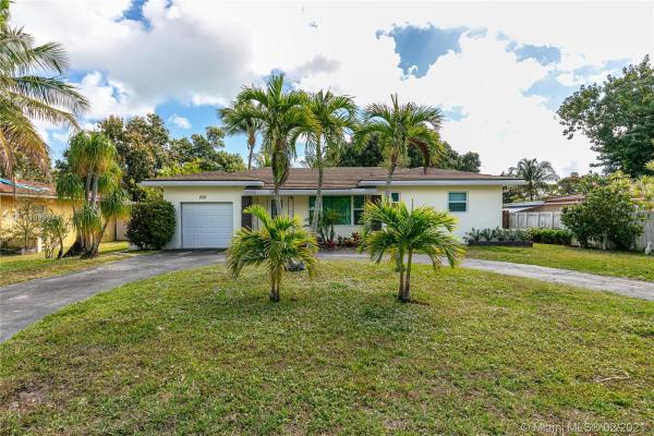 Biscayne Lawn, 11211 NE 11th Pl, Biscayne Park, Florida 33161, image 2