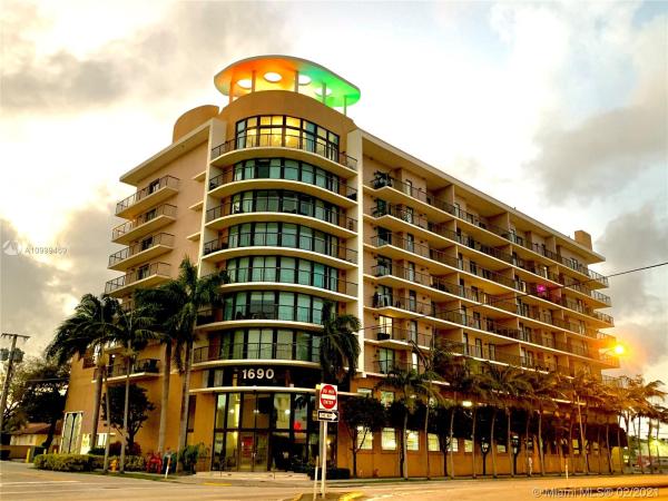 Coral Pointe, 1690 SW 27th Ave #605, Miami, Florida 33145, image 2