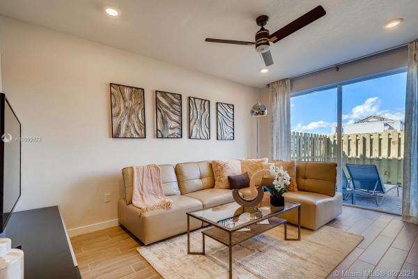 1076 SE 24th Ave, Homestead, Florida 33035, image 2